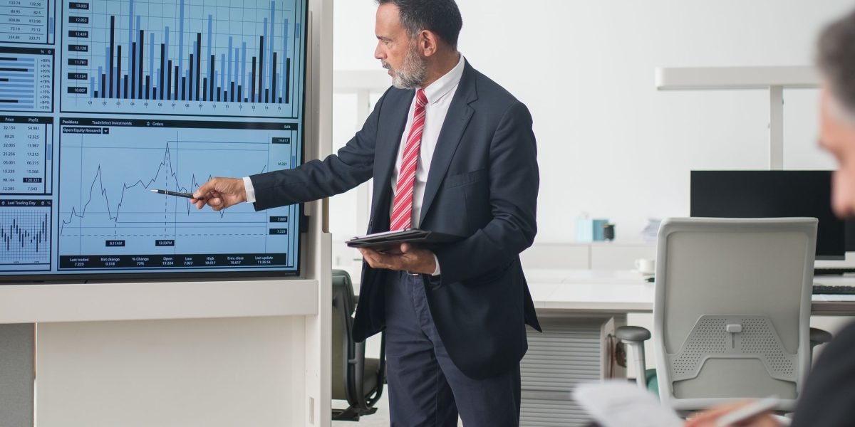 A team views a comprehensive dashboard, gaining unified insights from integrated business data.