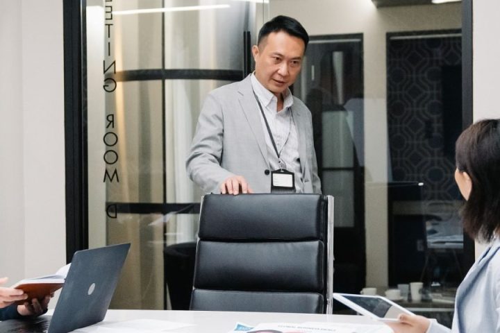 AI Website Making Strategic Choices For 2026 Success