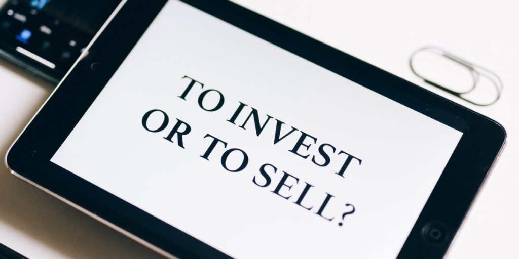 This article explains how to produce a realistic artificial intelligence cost estimation by breaking down the full set of expenses businesses face in 2026. It w...